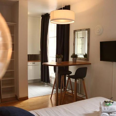 405 - Sejour Romantique Dans Un Studio De Paris 5 - Flat-Guest エクステリア 写真